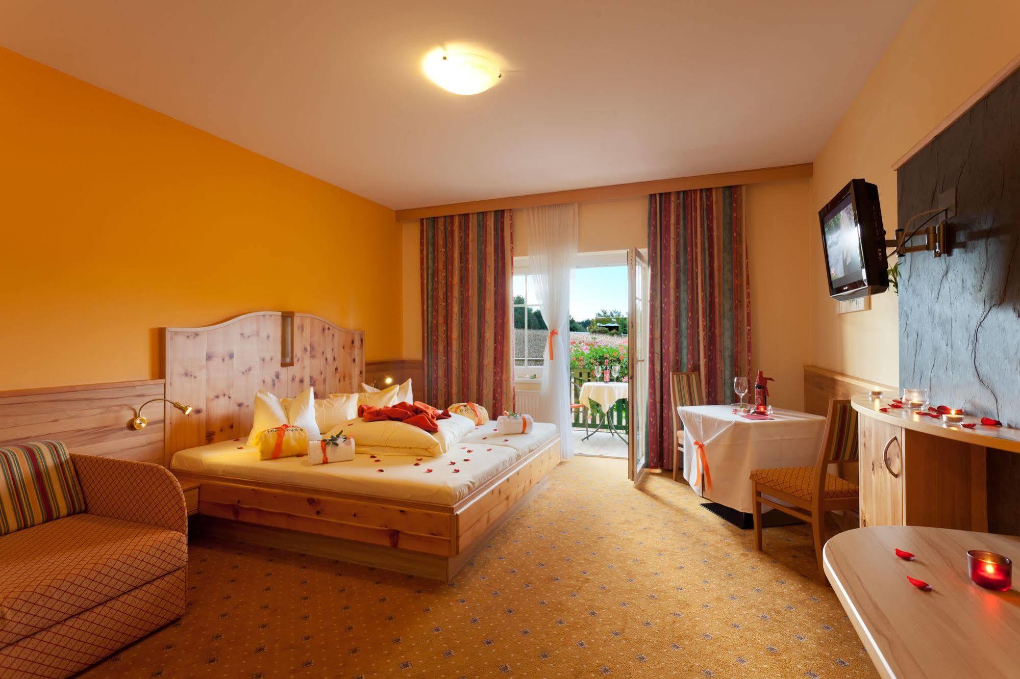 Thermenhotel Puchasplus Stegersbach Eksteriør bilde
