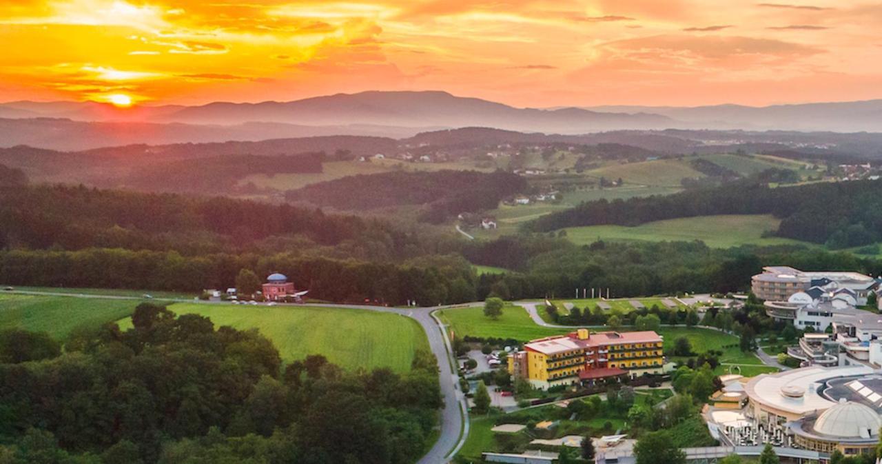 Thermenhotel Puchasplus Stegersbach Eksteriør bilde